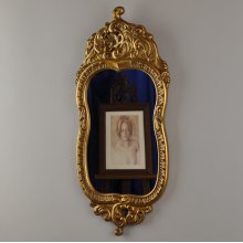 Starožitné zrcadlo v rokokovém stylu